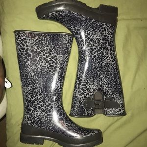 Rainboots